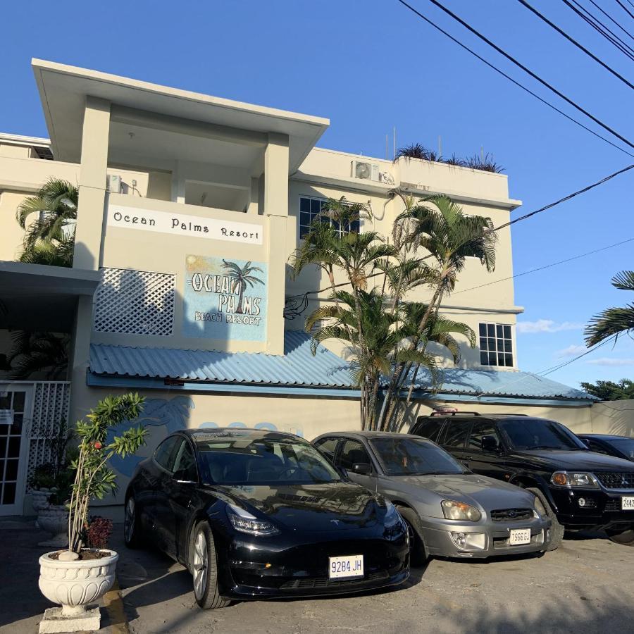 Ocean Palms Hotel Ocho Rios Exterior photo